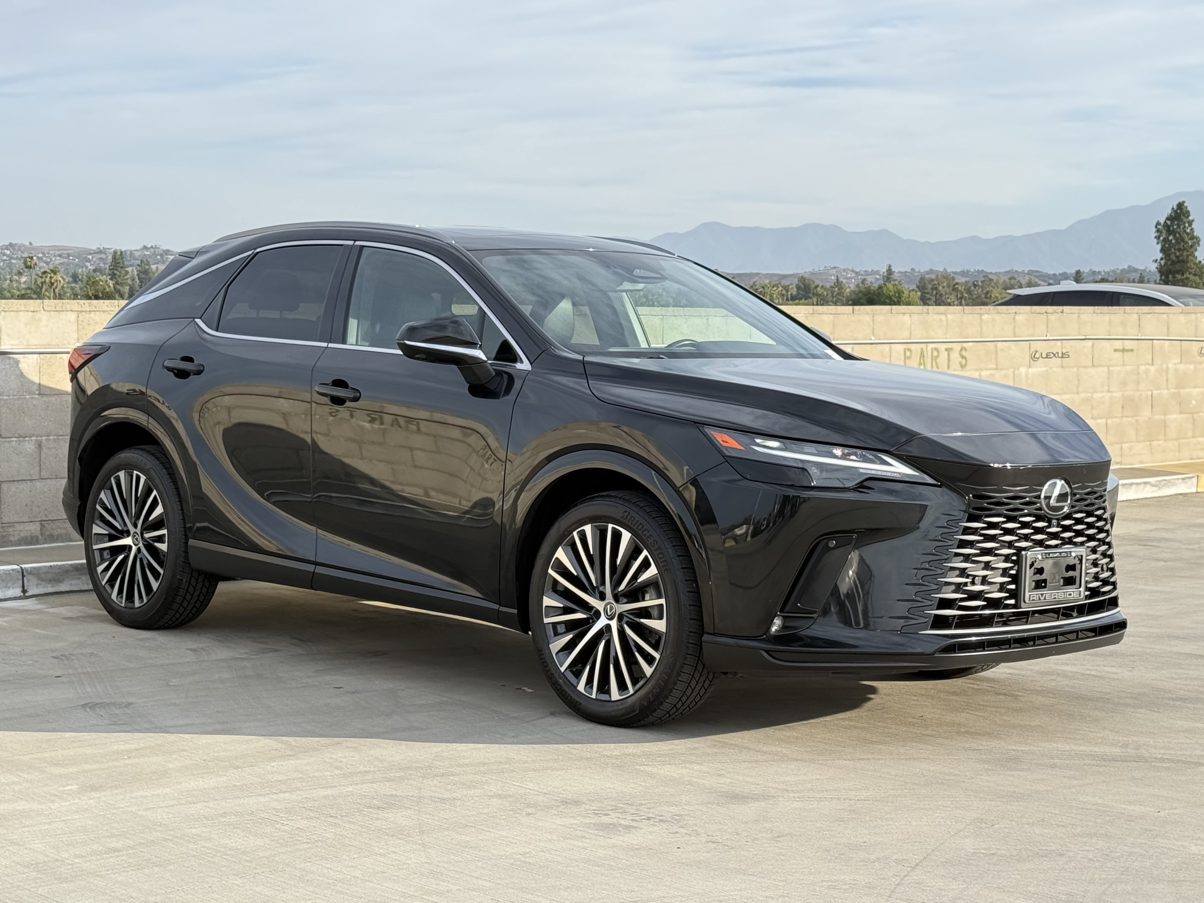 Certified 2024 Lexus RX 350 Premium w/ Cold Area Package FWD image 2