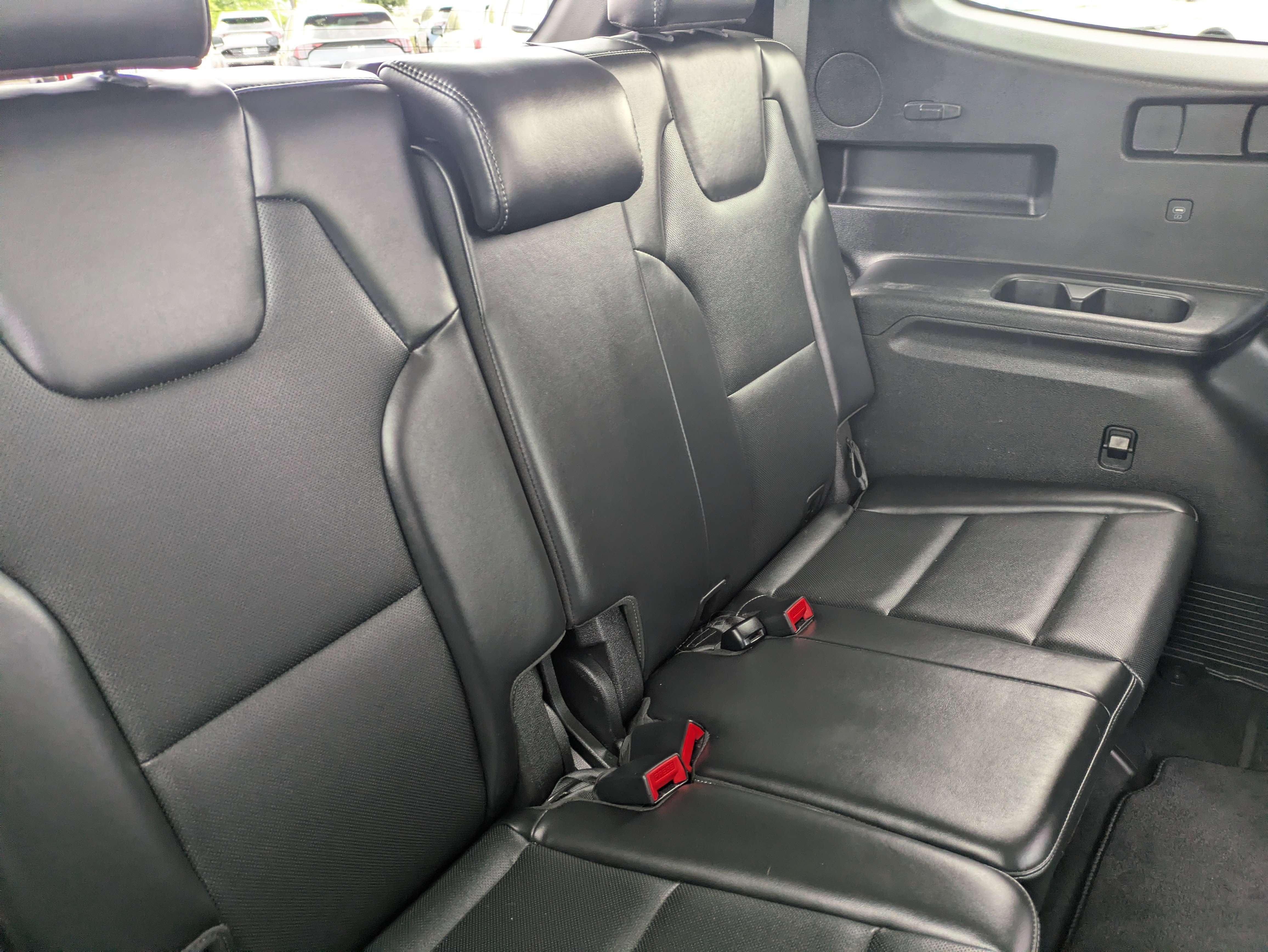 Used 2025 Kia Telluride S FWD image 15