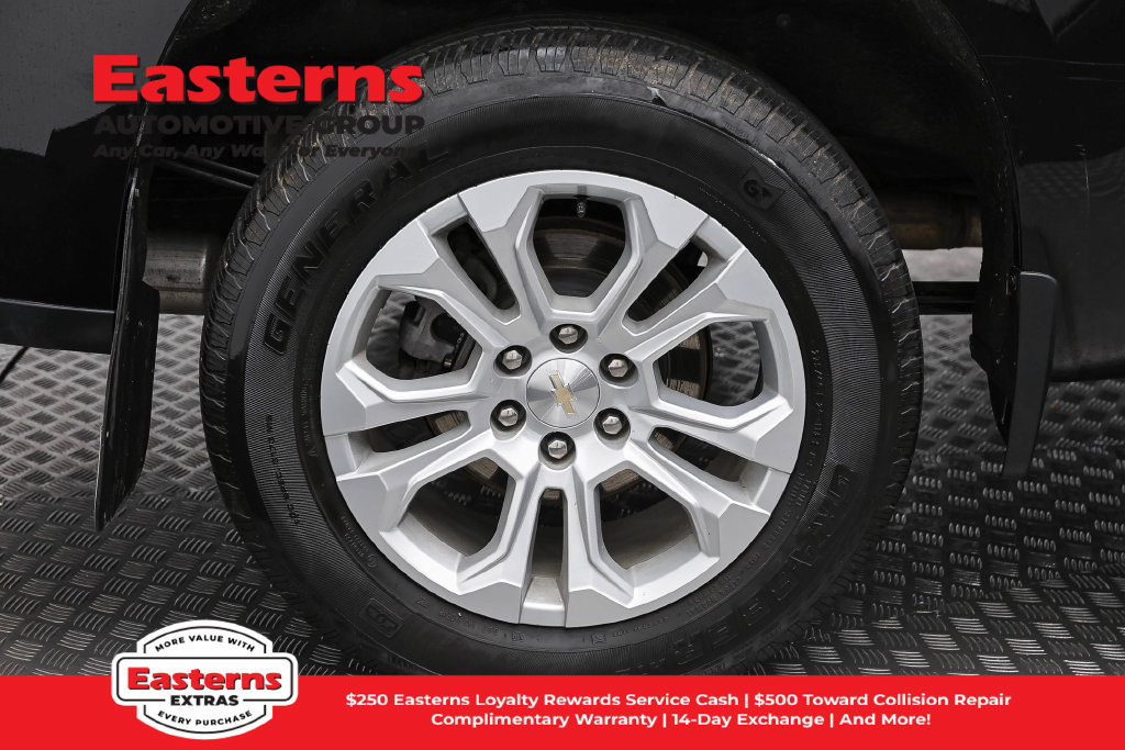 Used 2023 Chevrolet Silverado 1500 LTZ w/ LTZ Convenience Package II AWD/4WD image 35