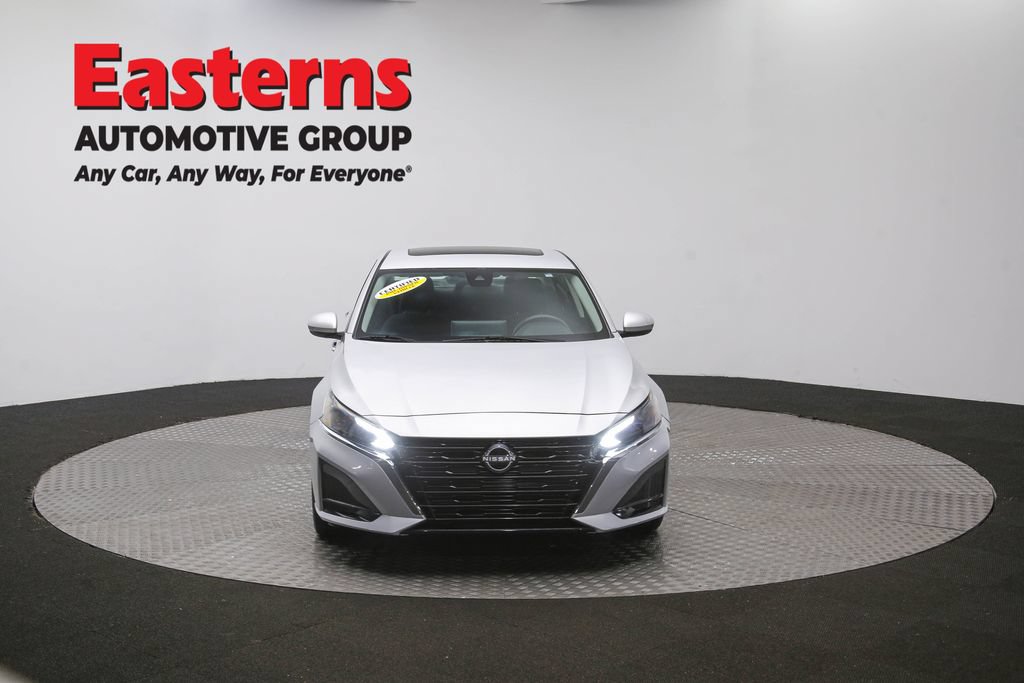 Used 2023 Nissan Altima 2.5 SV w/ SV Premium Package AWD/4WD image 55