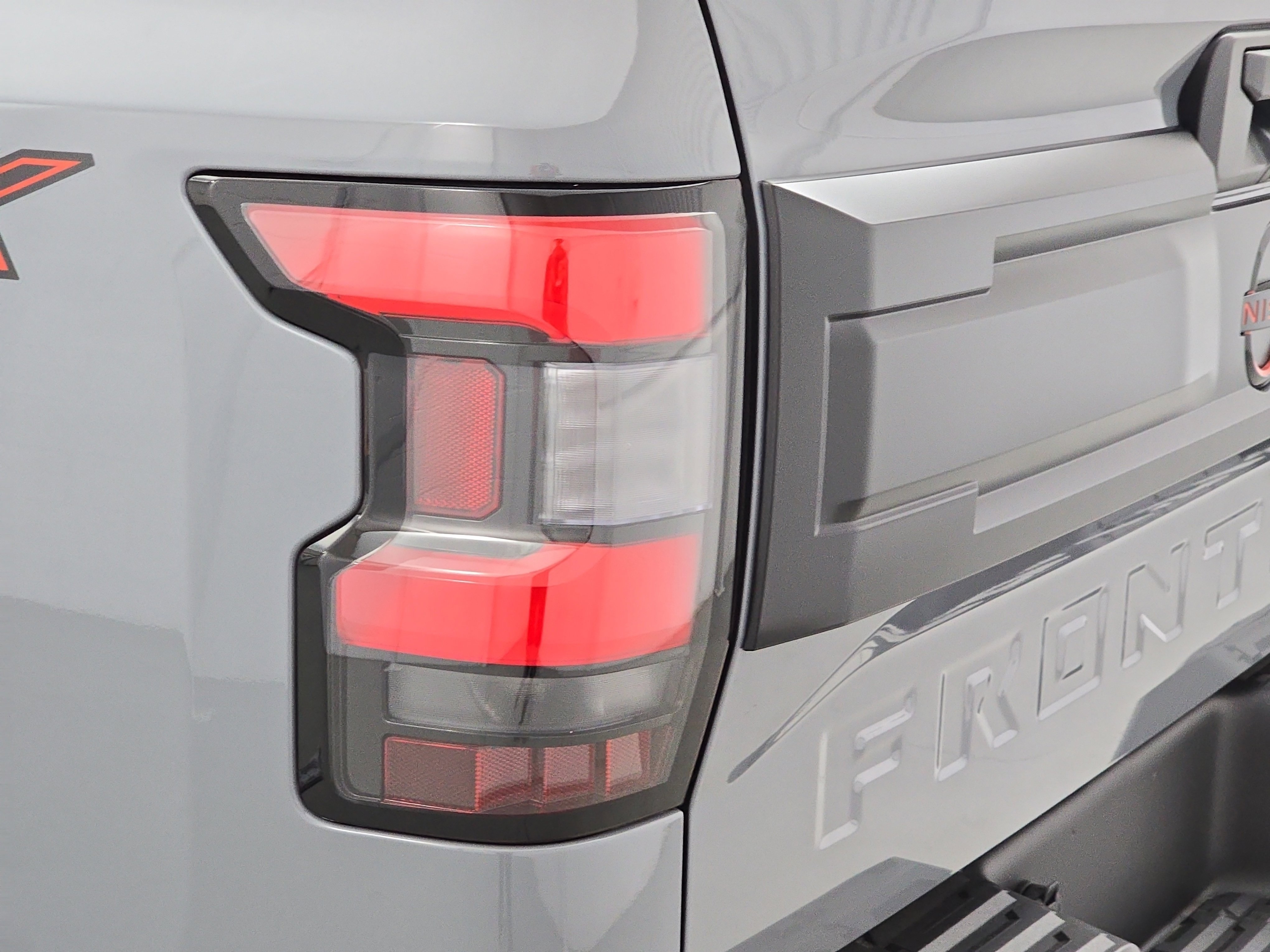 New 2026 Nissan Frontier PRO-4X w/ Pro-4x Convenience Package image 33