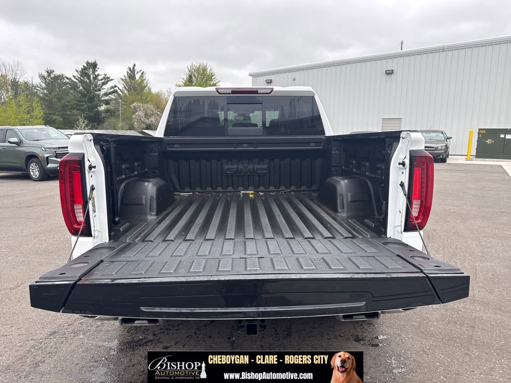 Used 2022 GMC Sierra 1500 SLT AWD/4WD image 10