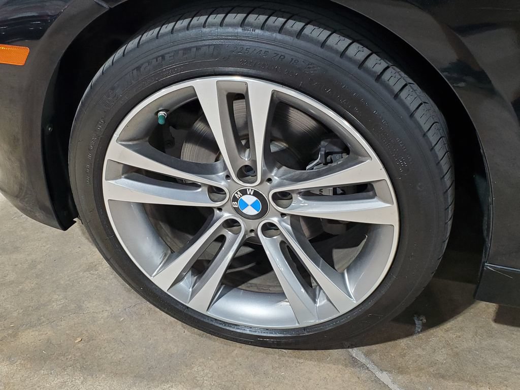 Used 2015 BMW 328i xDrive Sedan AWD/4WD image 34