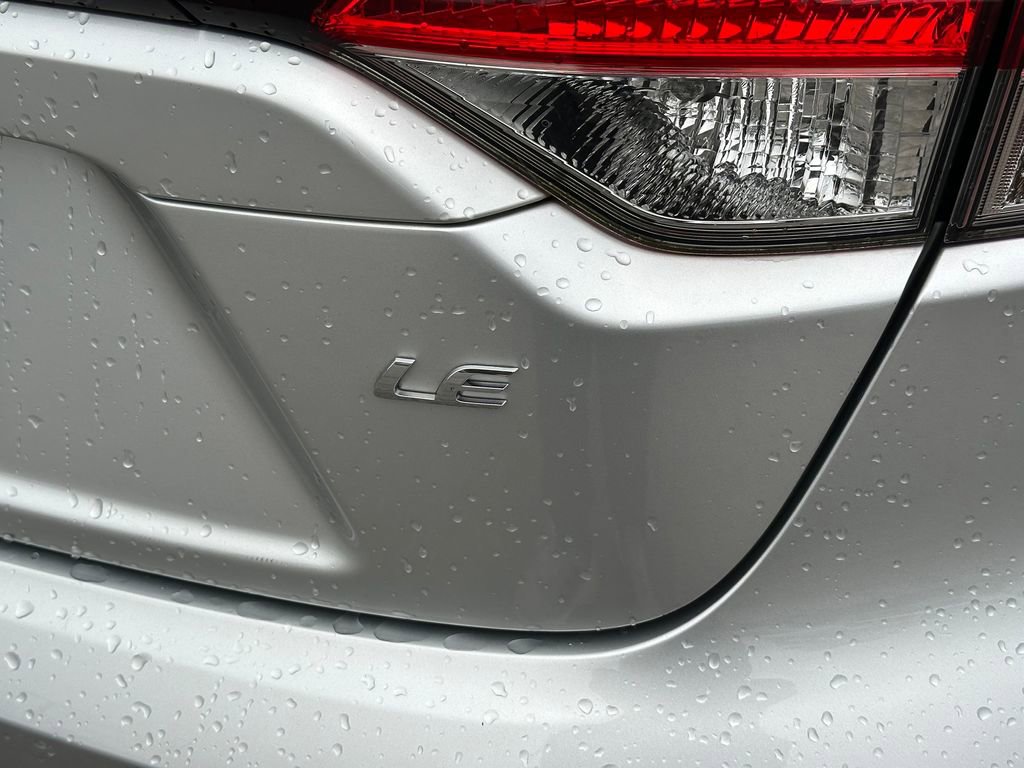 Used 2022 Toyota Corolla LE image 14