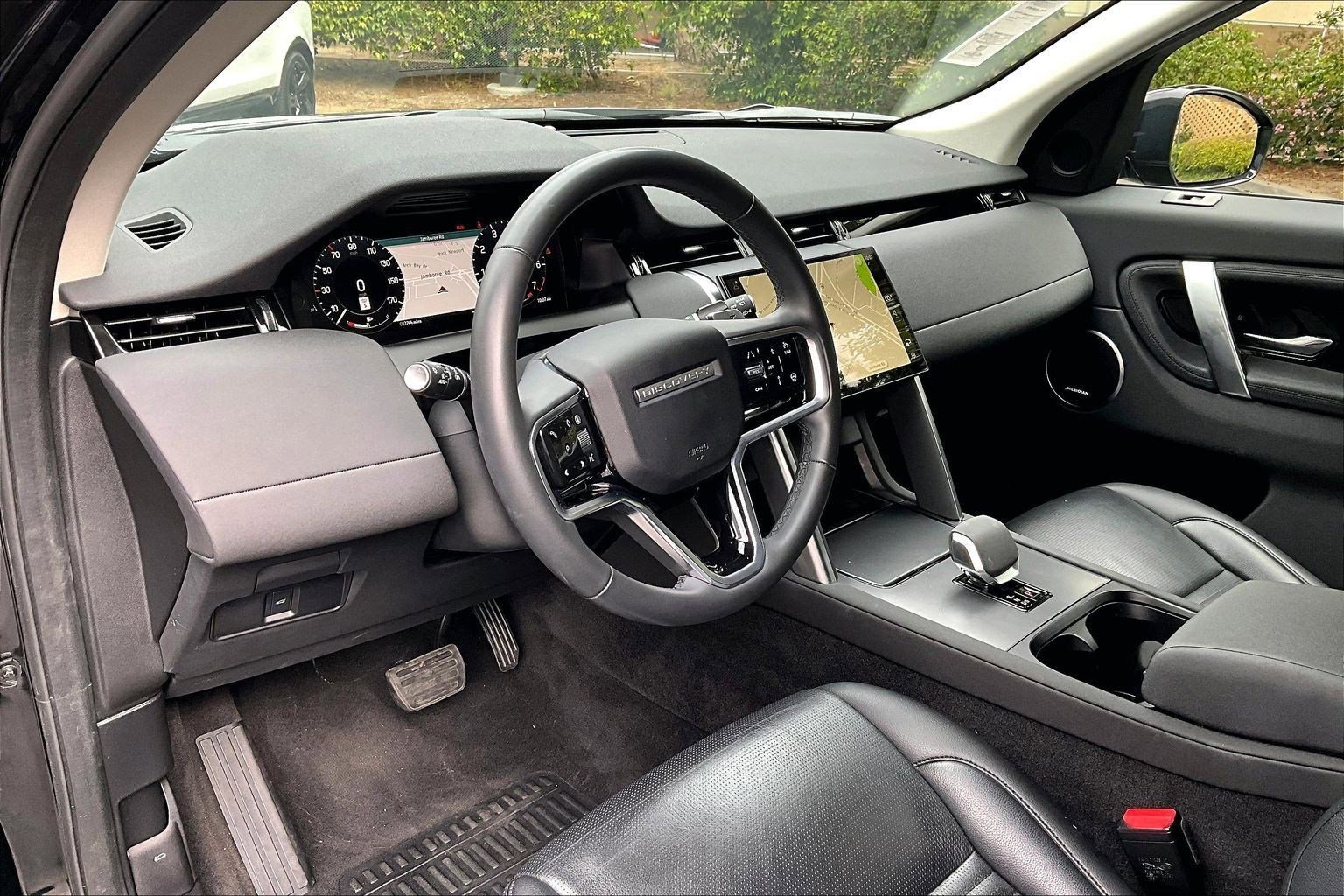 Used 2024 Land Rover Discovery Sport S image 26