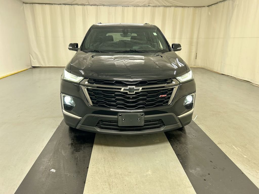 Certified 2023 Chevrolet Traverse RS image 3