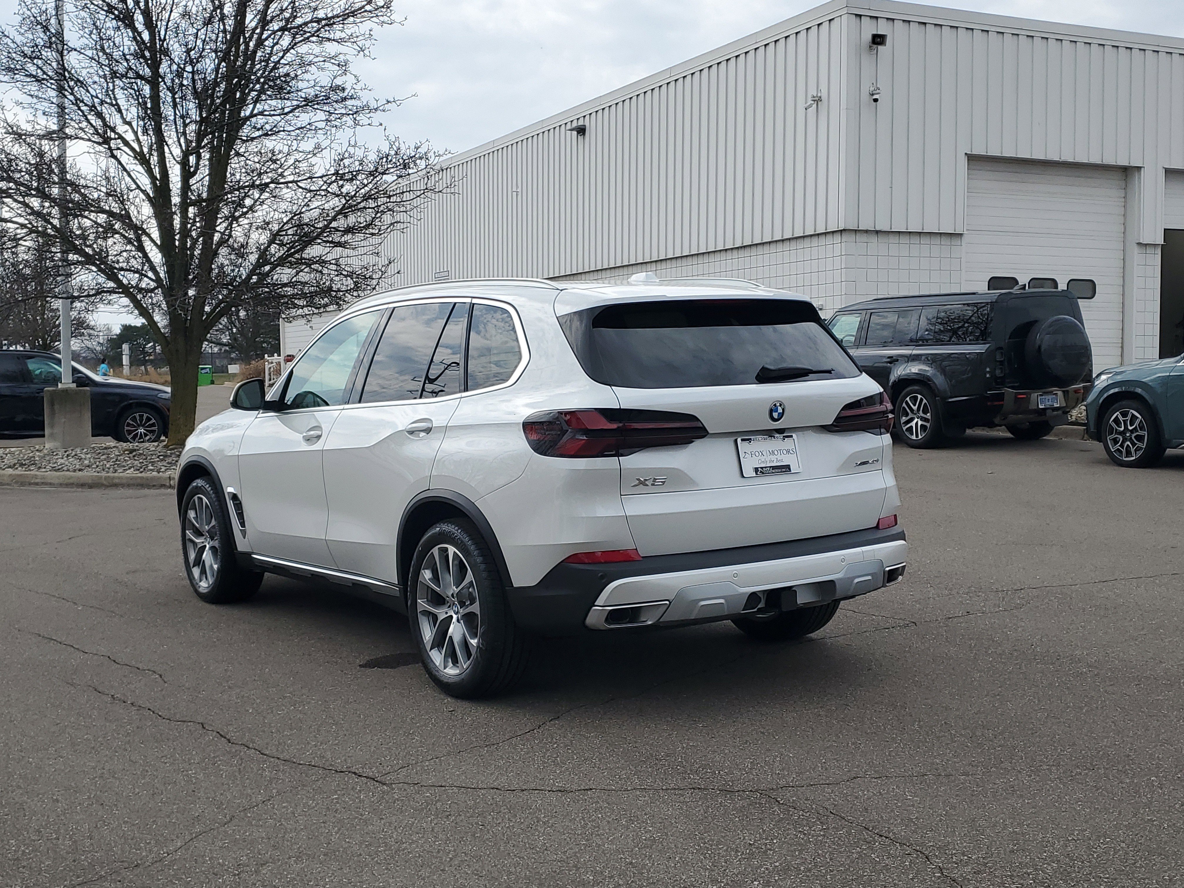 New 2026 BMW X5 xDrive40i w/ Premium Package AWD/4WD video 2