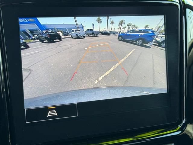 Certified 2023 Chevrolet Traverse LT FWD image 21