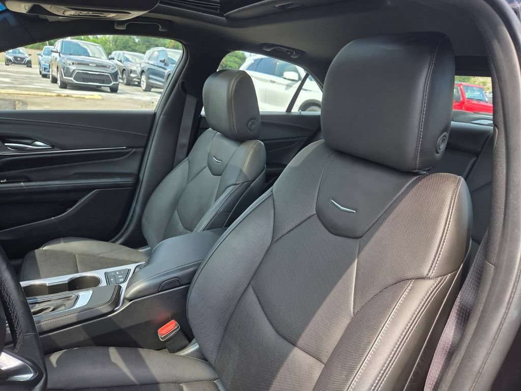 Used 2025 Cadillac CT4 Premium Luxury w/ Climate Package RWD image 11
