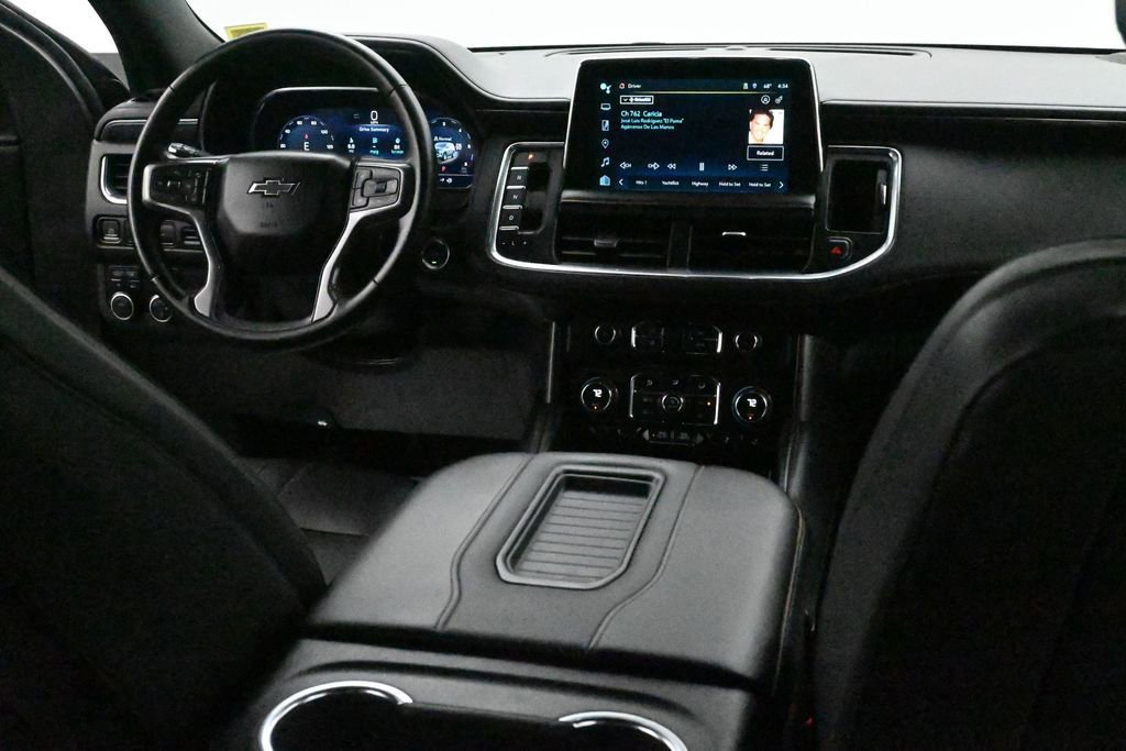 Used 2023 Chevrolet Suburban RST w/ Luxury Package AWD/4WD image 14