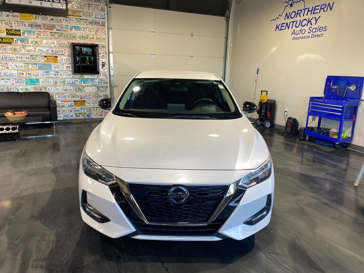 Used 2021 Nissan Sentra SR image 3