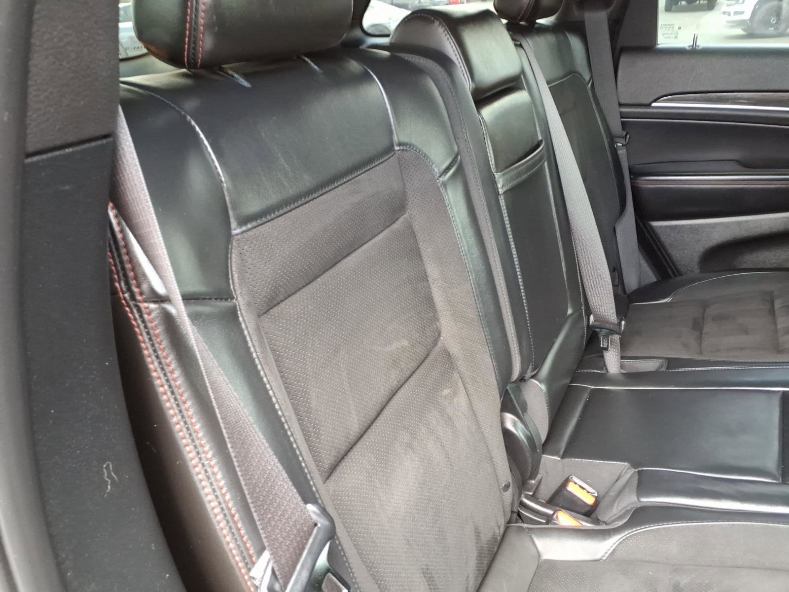 Used 2020 Jeep Grand Cherokee Trailhawk w/ Interior Metal Package AWD/4WD image 15