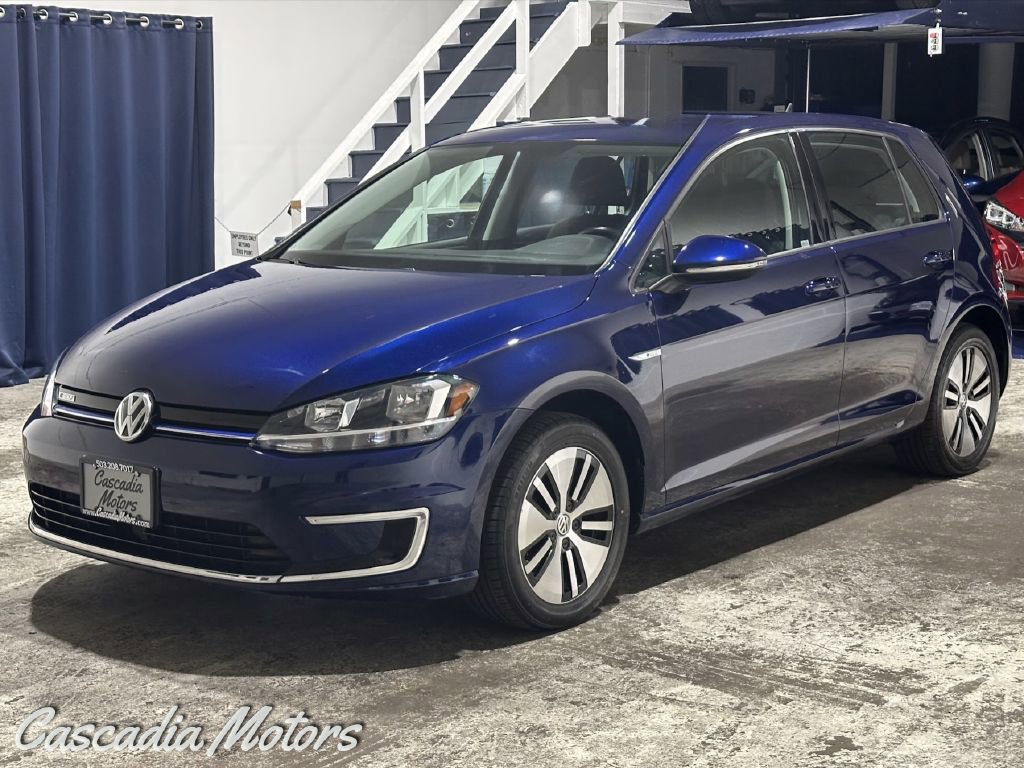 Used 2019 Volkswagen e-Golf SE w/ Driver Assistance Package image 3