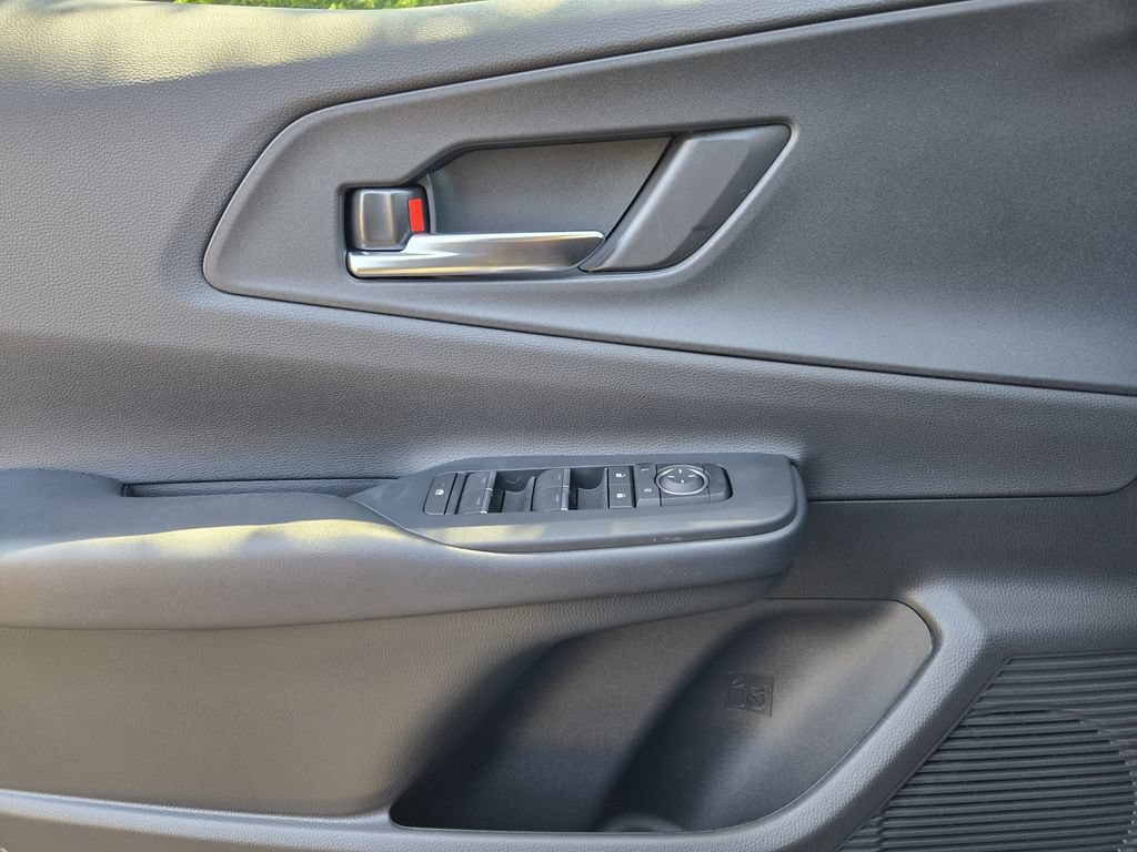 New 2026 Toyota Prius Plug-In Hybrid FWD image 15
