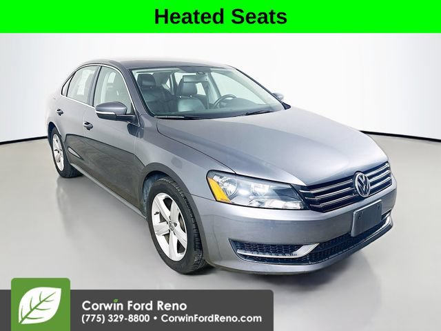 Used 2013 Volkswagen Passat 2.5 SE FWD image 1