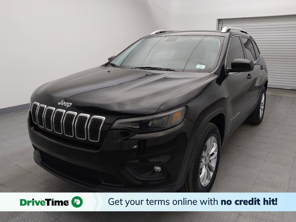 Used 2019 Jeep Cherokee Latitude w/ Popular Appearance Group