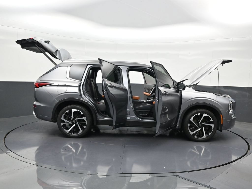Used 2022 Mitsubishi Outlander SEL AWD/4WD image 31
