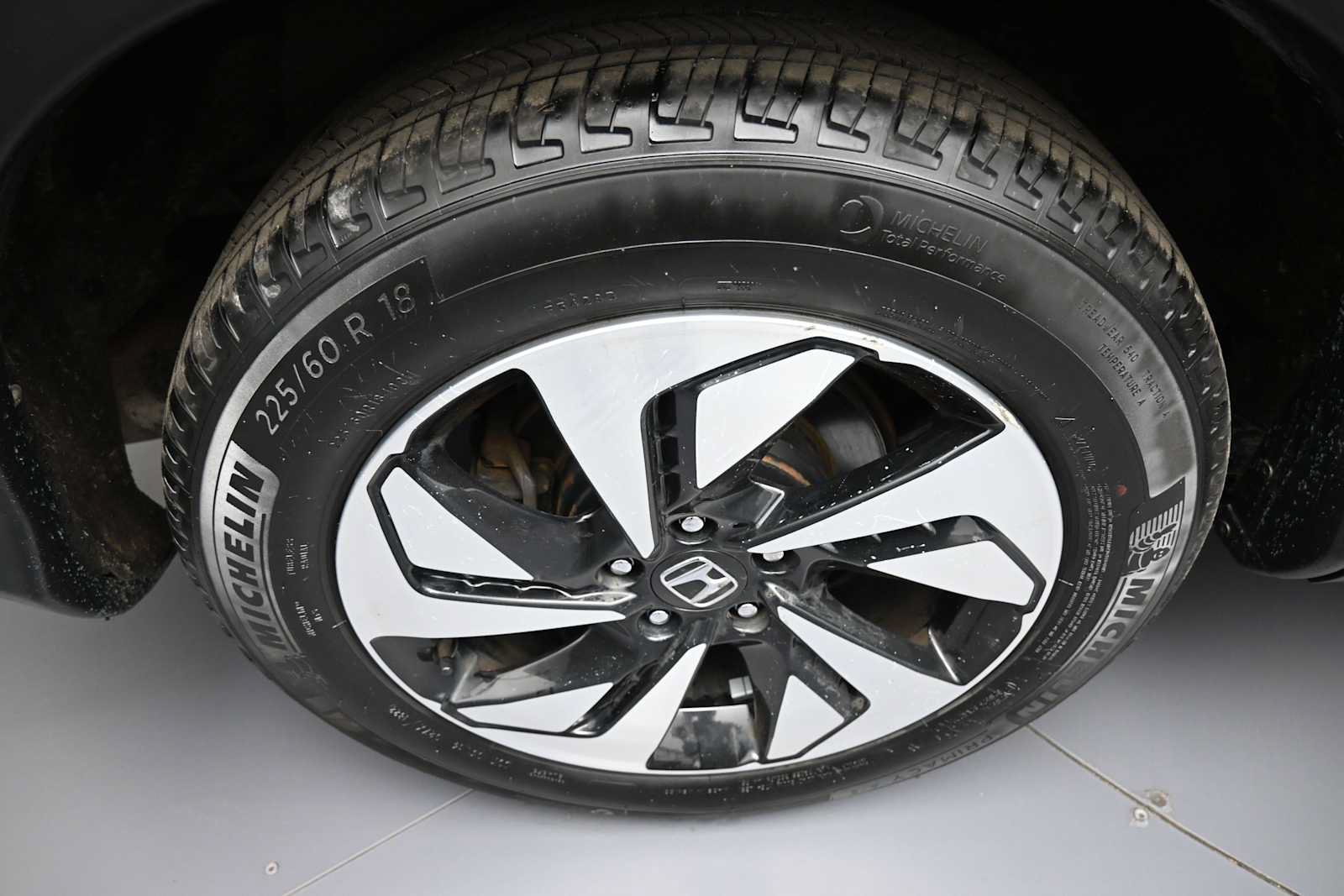 Used 2016 Honda CR-V Touring image 11