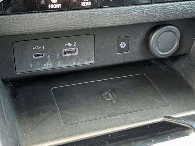 Used 2024 Mitsubishi Outlander SE FWD image 17