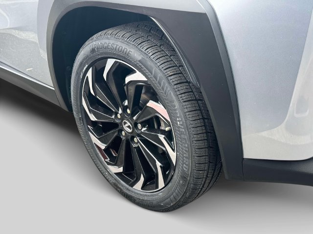 Used 2023 Lexus UX 250h AWD w/ Accessory Package (Z2) image 9