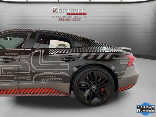 Used 2023 Audi RS e-tron GT image 8