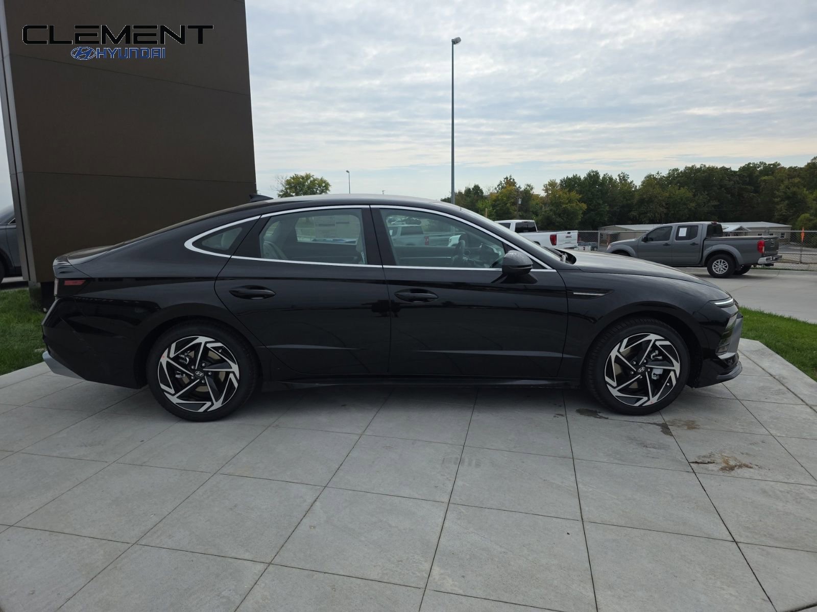 New 2026 Hyundai Sonata SEL FWD image 4