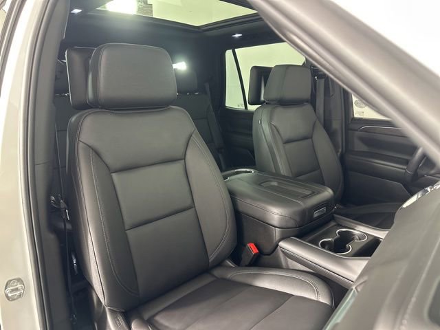 Used 2024 Chevrolet Tahoe Z71 w/ Z71 Off-Road Package AWD/4WD image 16