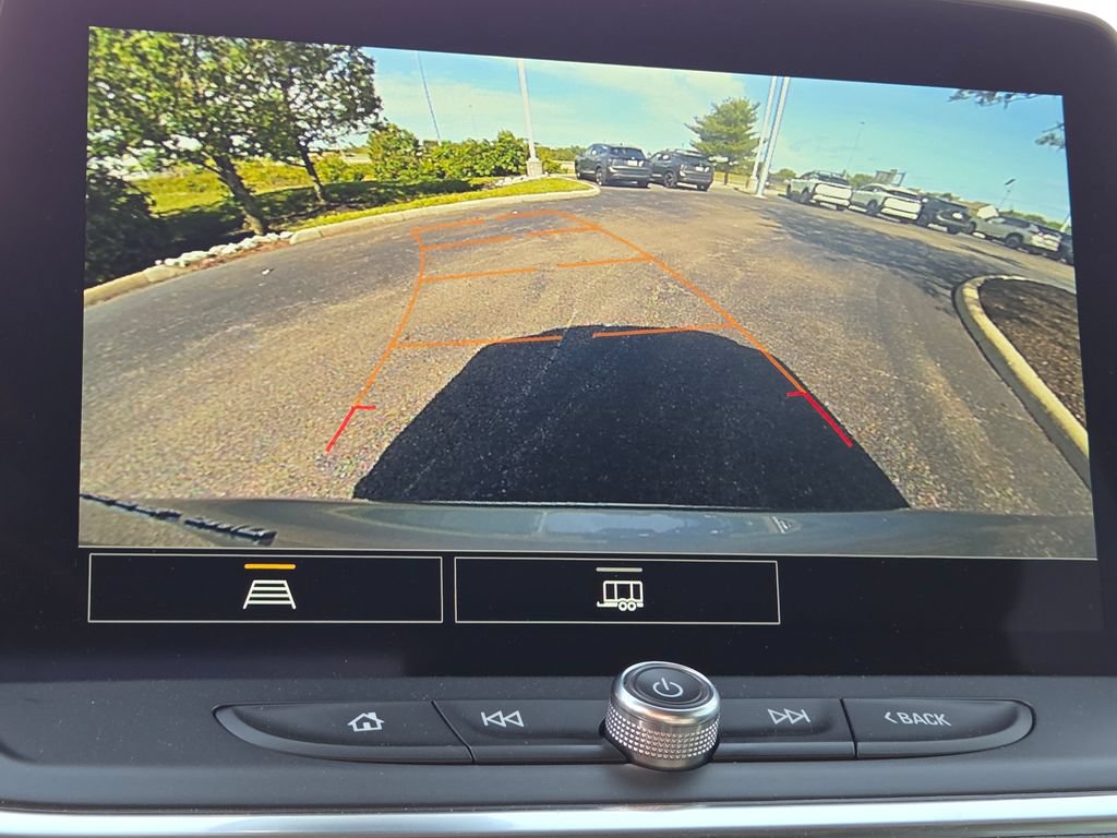 Used 2025 Chevrolet Blazer LT AWD/4WD image 7