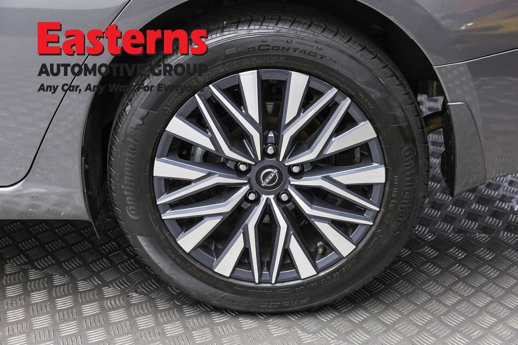 Used 2023 Nissan Altima 2.5 SV AWD/4WD image 10