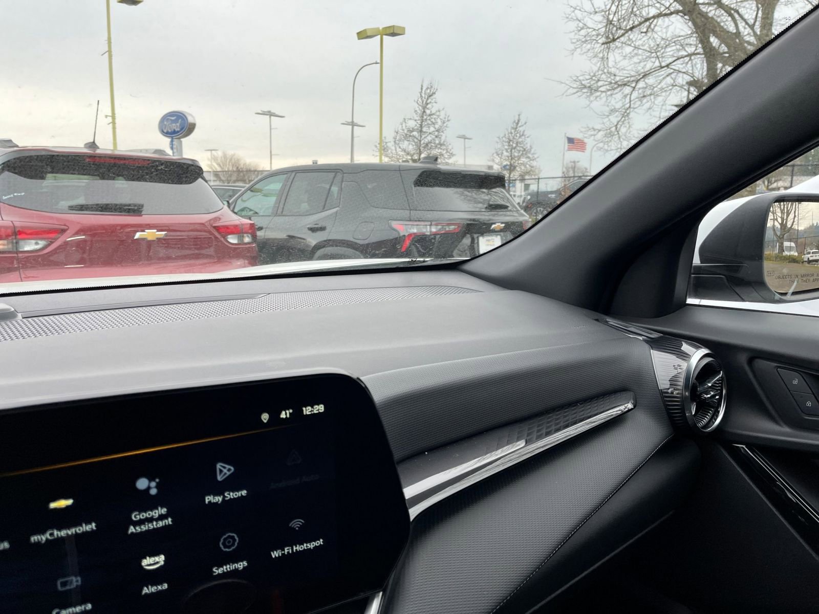 Used 2025 Chevrolet Equinox LT image 35