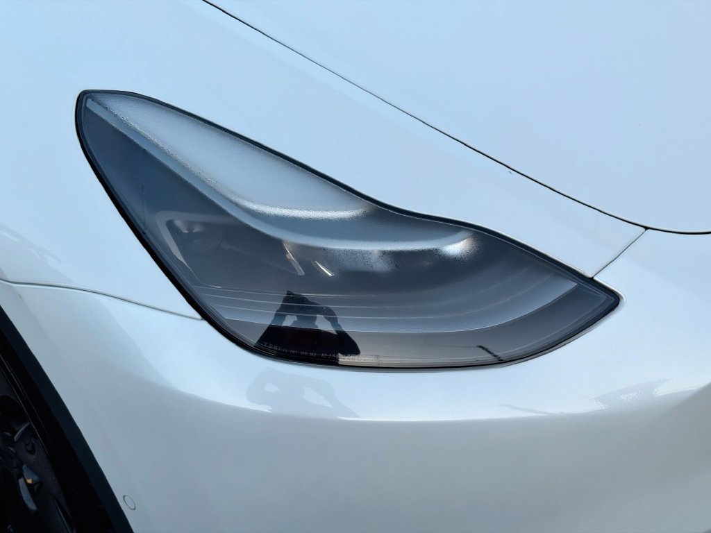 Used 2022 Tesla Model Y Performance AWD/4WD image 36