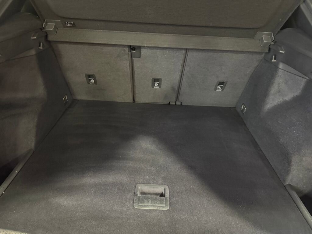 Used 2021 Audi Q3 2.0T Premium w/ Convenience Package image 15