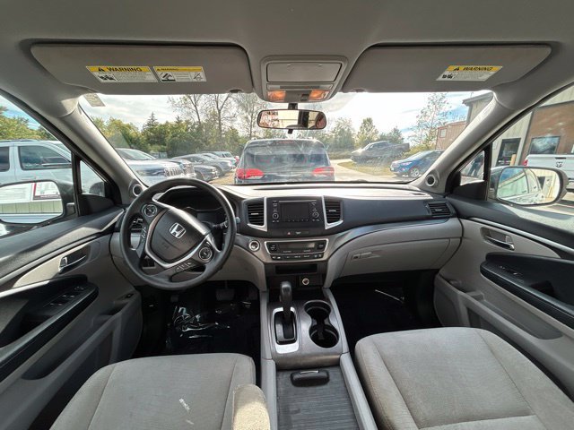 Used 2017 Honda Pilot LX image 16