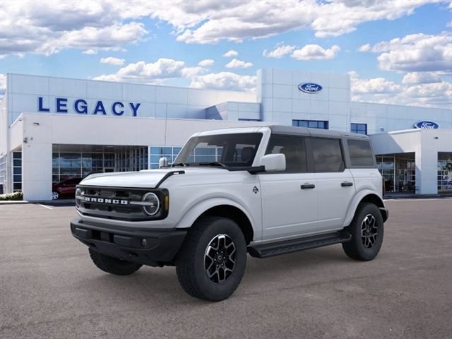 New 2026 Ford Bronco Outer Banks AWD/4WD image 1