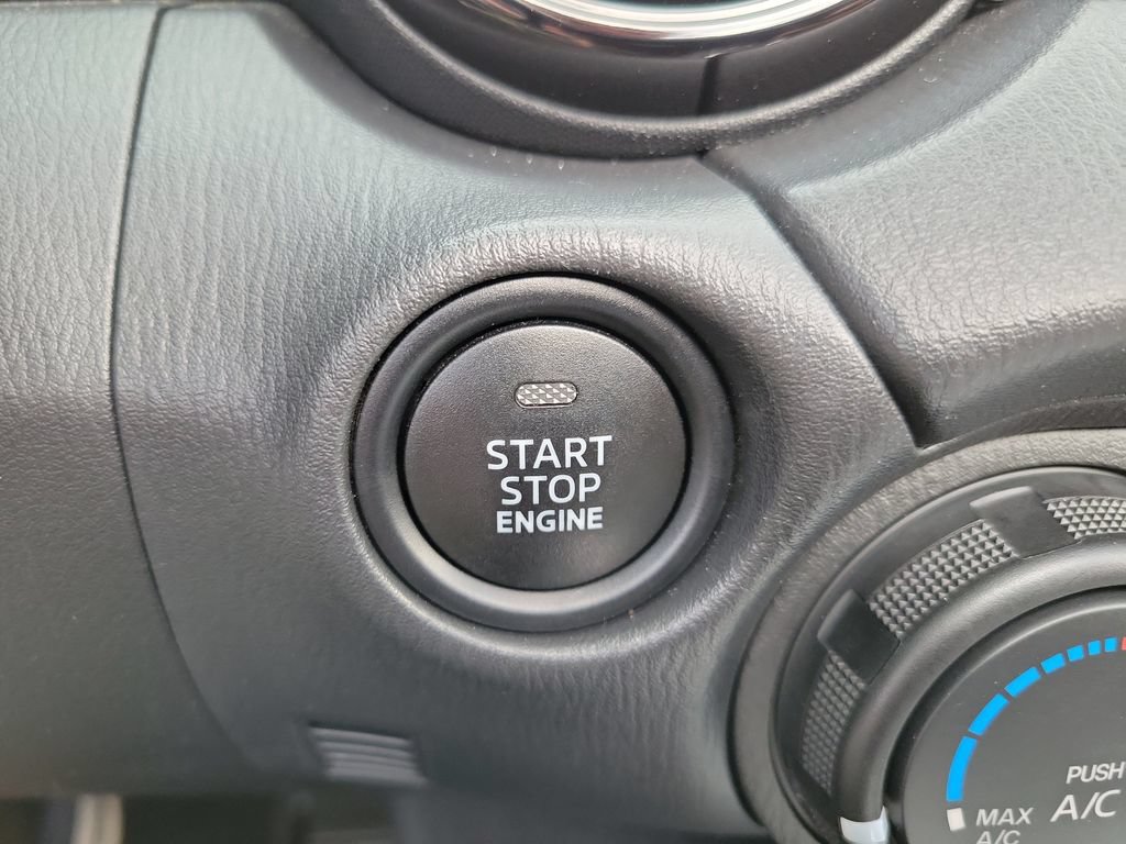 Used 2025 MAZDA MX-5 Miata Sport RWD image 35