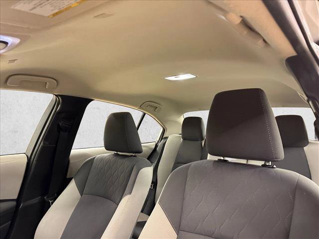 Used 2023 Toyota Corolla LE image 17