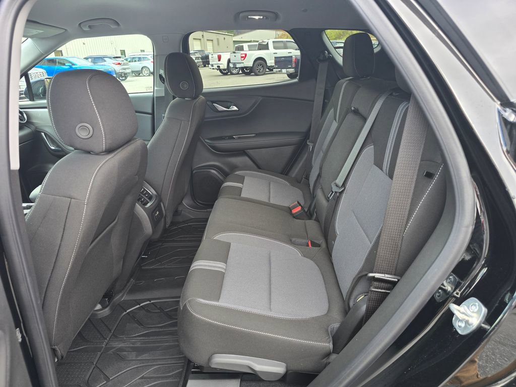 New 2025 Chevrolet Blazer LT w/ Convenience Package image 14