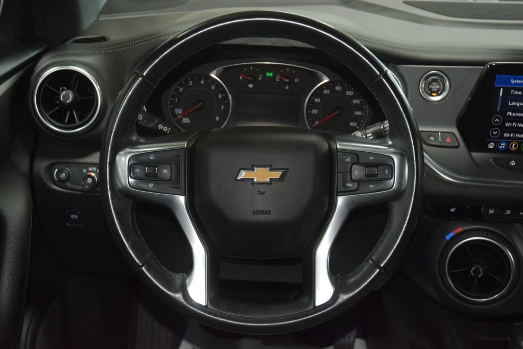 Used 2020 Chevrolet Blazer LT w/ Sound & Technology Package AWD/4WD image 39
