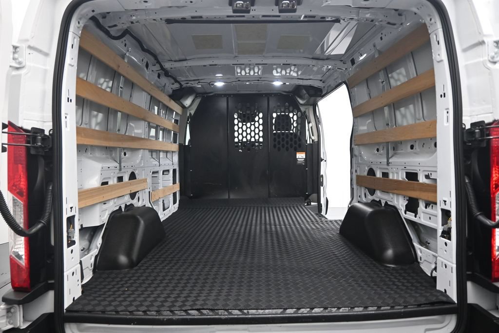 Used 2025 Ford Transit 250 Low Roof w/ Exterior Upgrade Package RWD image 20