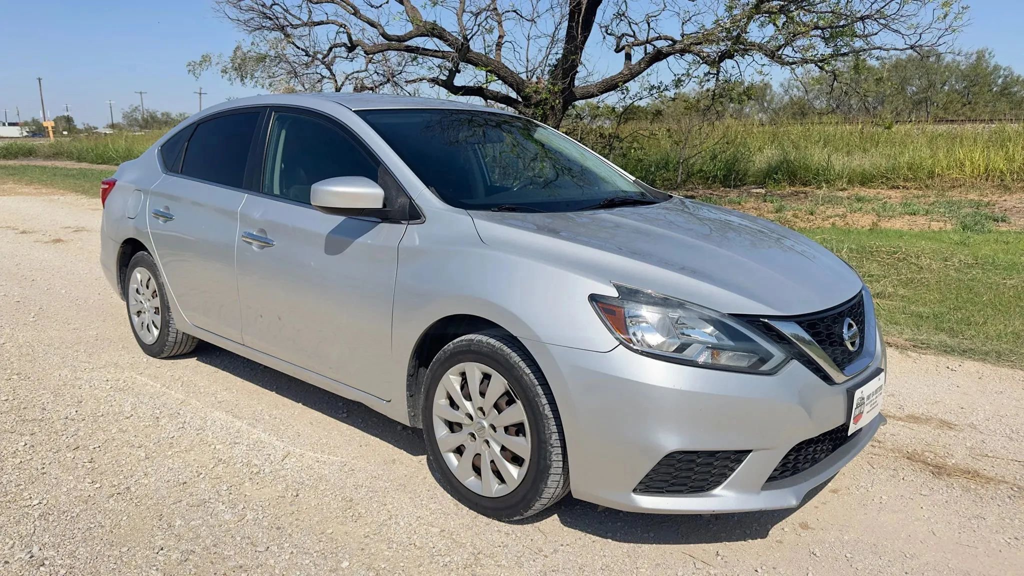 Used 2018 Nissan Sentra S image 3