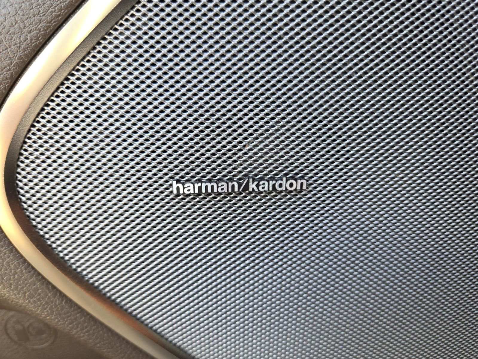 Used 2025 RAM 1500 Limited image 19