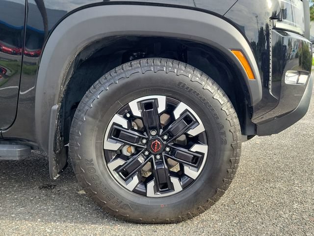 Used 2024 Nissan Frontier PRO-4X w/ Technology Package AWD/4WD image 6