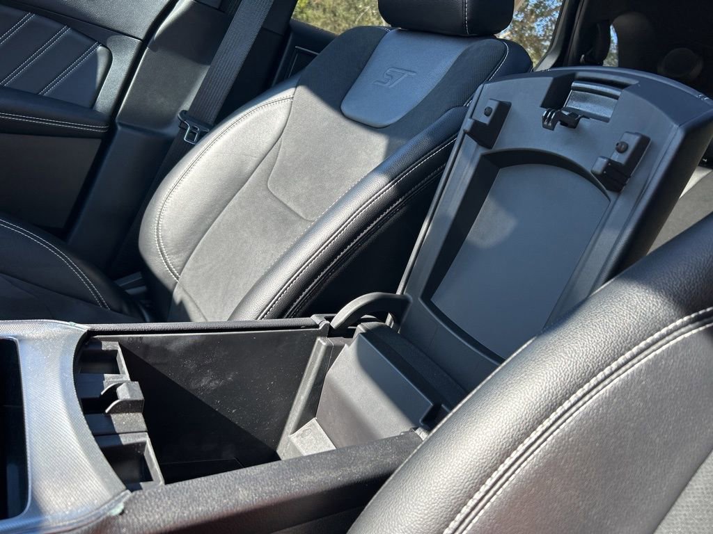 Used 2024 Ford Edge ST w/ Equipment Group 401A image 36