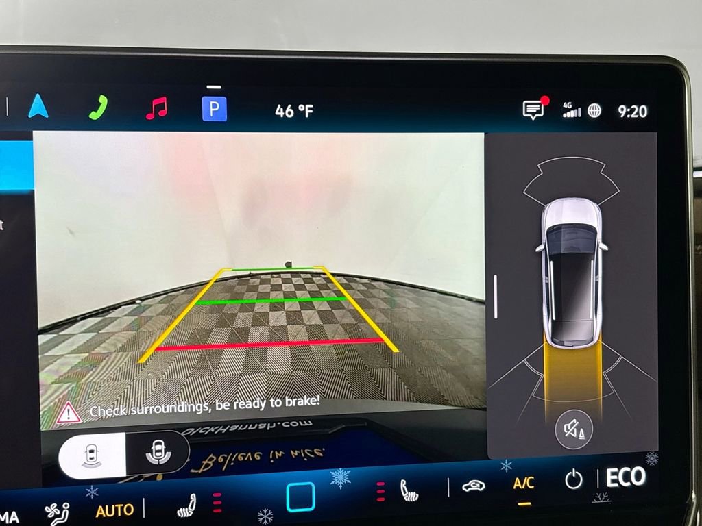 Certified 2025 Volkswagen ID.4 Pro image 17