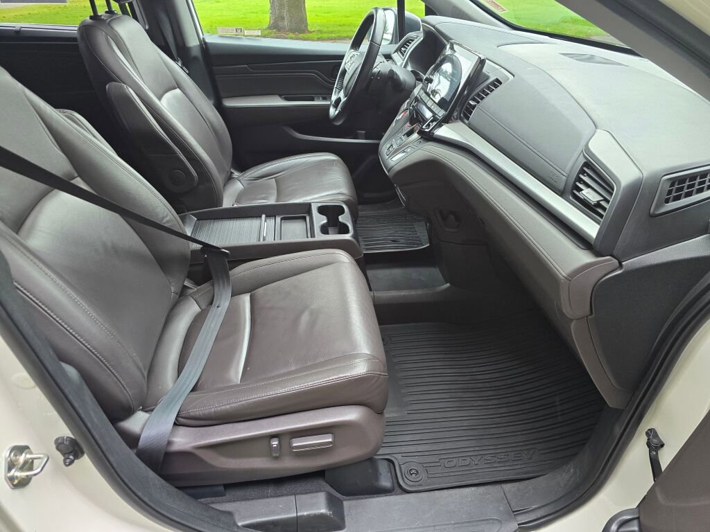 Used 2019 Honda Odyssey Touring image 13