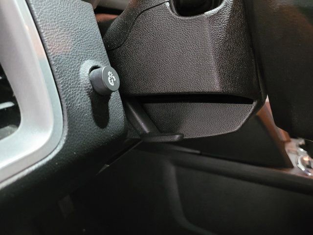 Used 2014 Chevrolet Equinox LT w/ LPO, Protection Package image 39