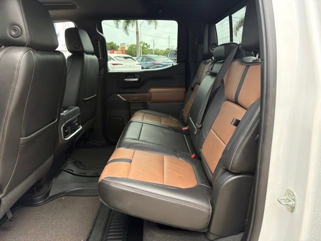 Used 2021 Chevrolet Silverado 1500 High Country w/ Technology Package AWD/4WD image 17