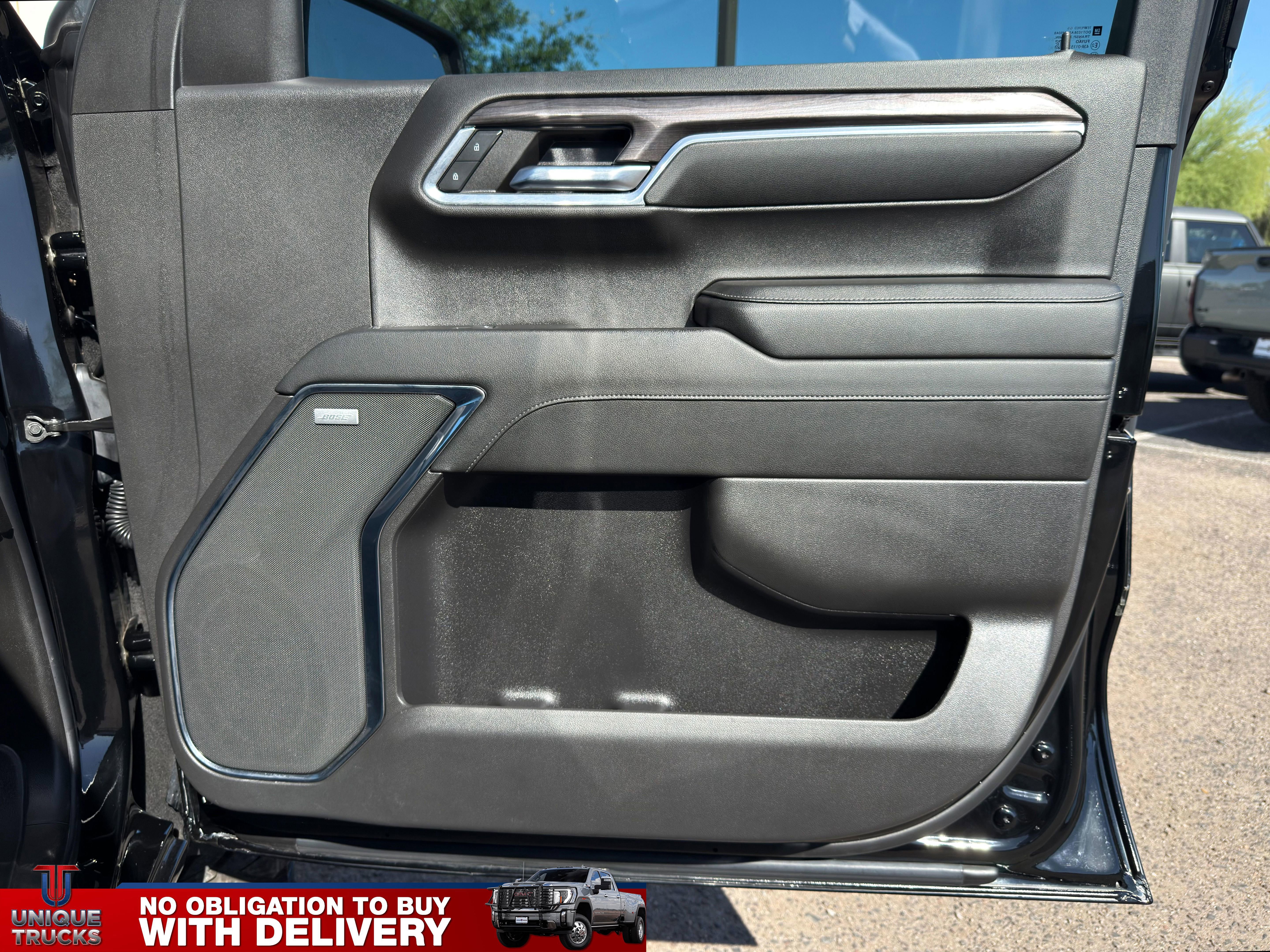 Used 2024 Chevrolet Silverado 1500 LTZ image 30