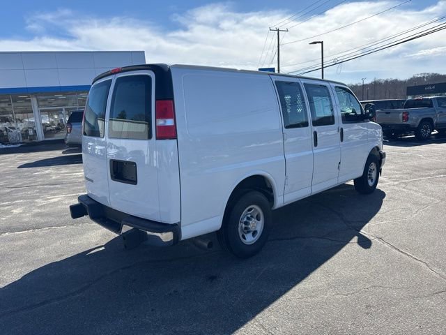Used 2024 Chevrolet Express 2500 w/ Driver Convenience Package image 7