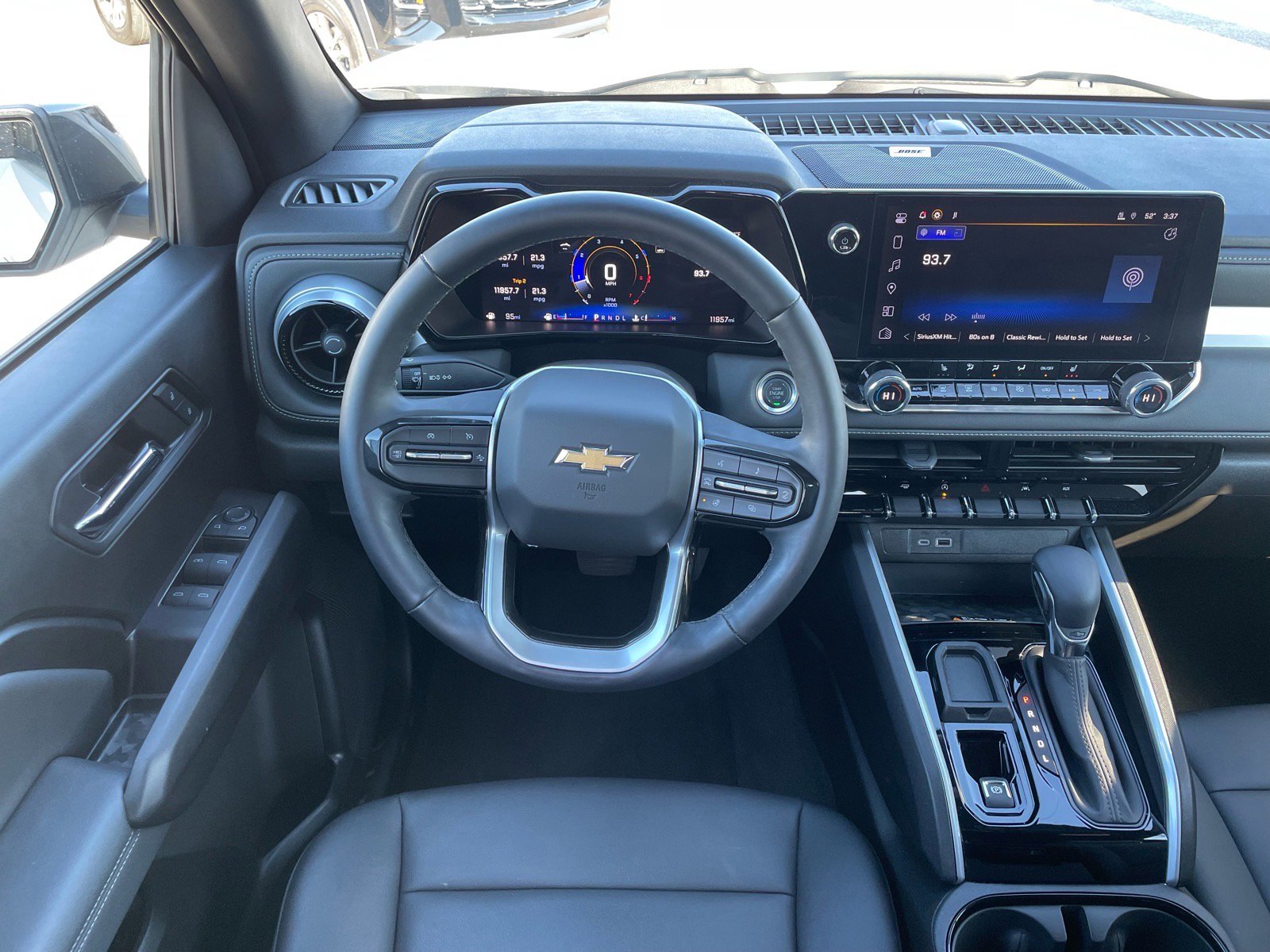 Used 2024 Chevrolet Colorado LT w/ LT Convenience Package III image 5